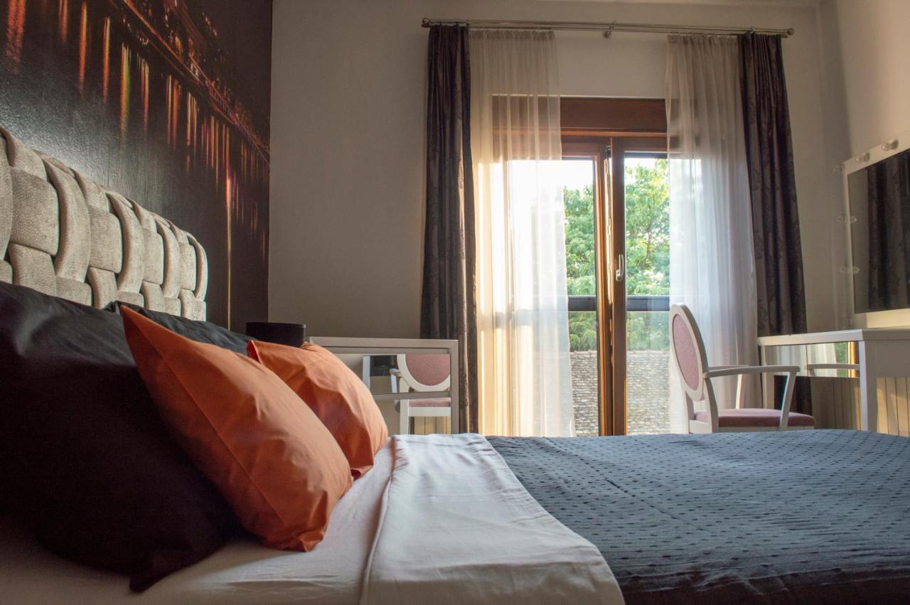 Bright Side Apartment Novi Sad Eksteriør bilde